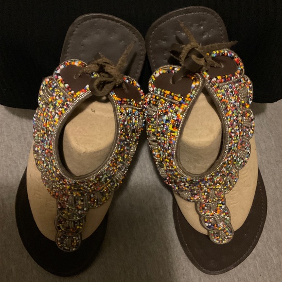 🆕SIZE 10 AFRICAN HANDMADE BROWN LEATHER COLORFUL BEADED THONG SANDALS - Picture 13 of 16